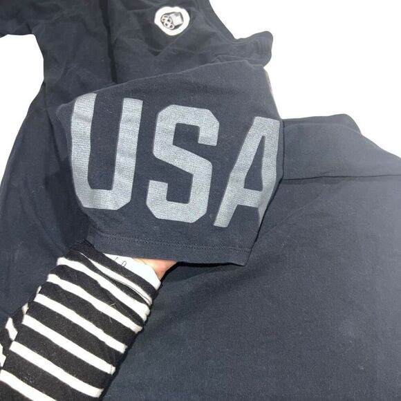 The Nike Tee Black Eagle T-Shirt -‎ Size Medium - Picture 5 of 6